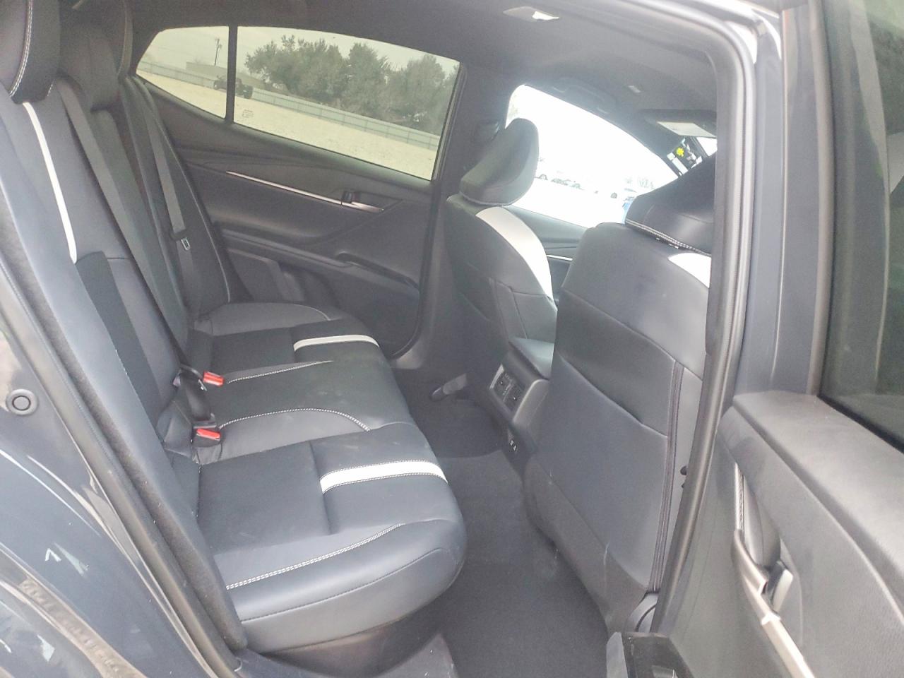 2025 TOYOTA CAMRY XSE photo 10