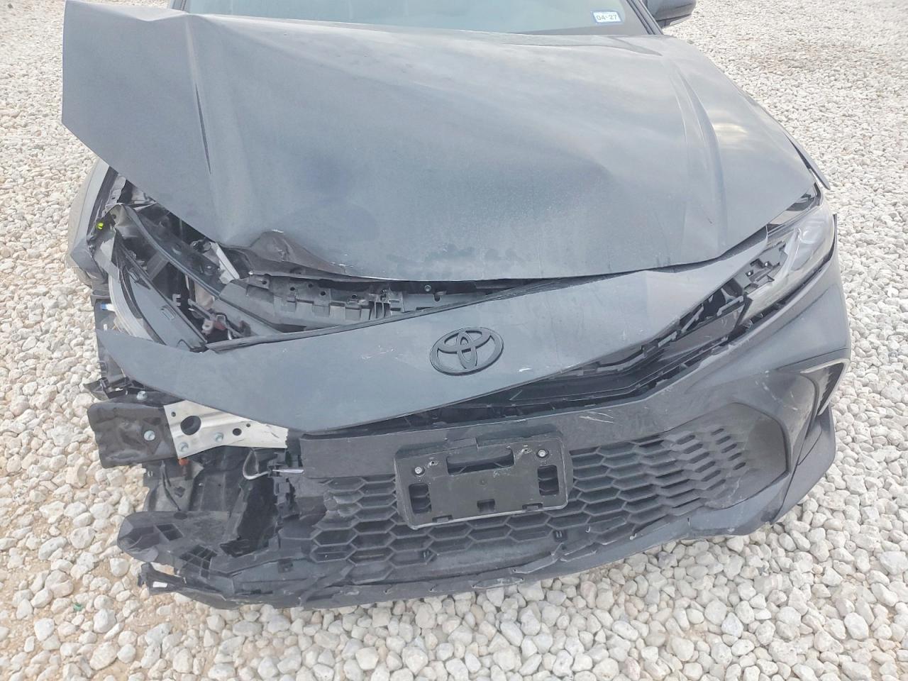 2025 TOYOTA CAMRY XSE photo 11