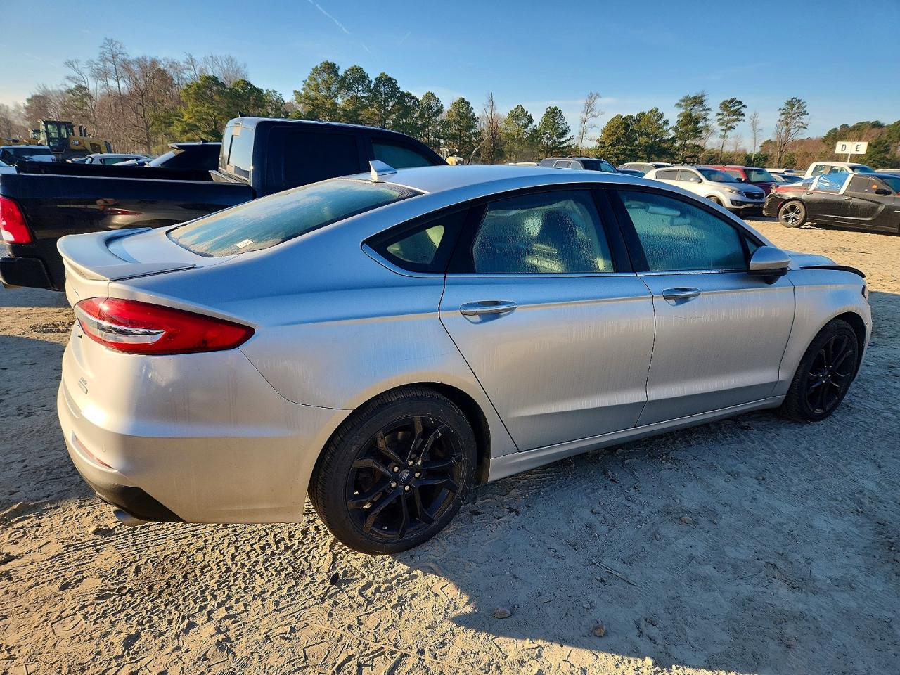 2019 FORD FUSION SE photo 9