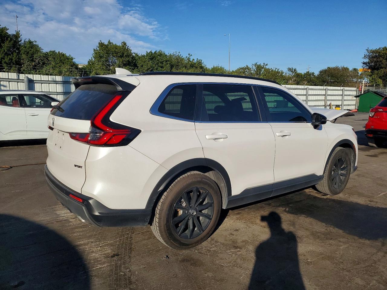 2025 HONDA CR-V SPORT-L photo 3