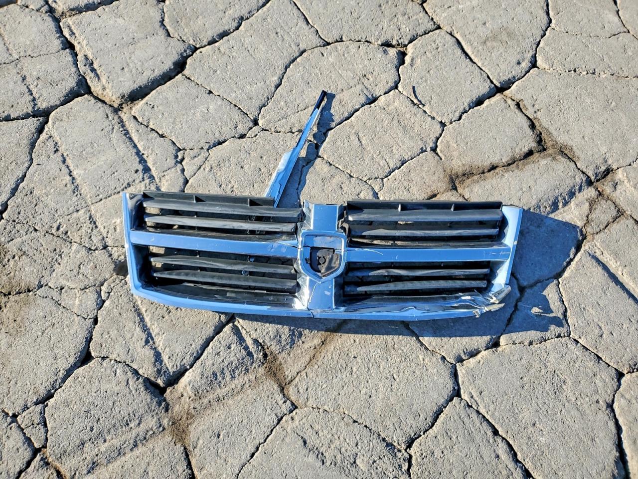 2010 DODGE GRAND CARAVAN CREW photo 13