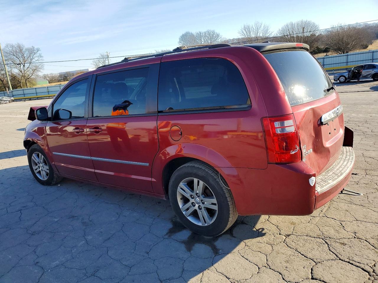 2010 DODGE GRAND CARAVAN CREW photo 2
