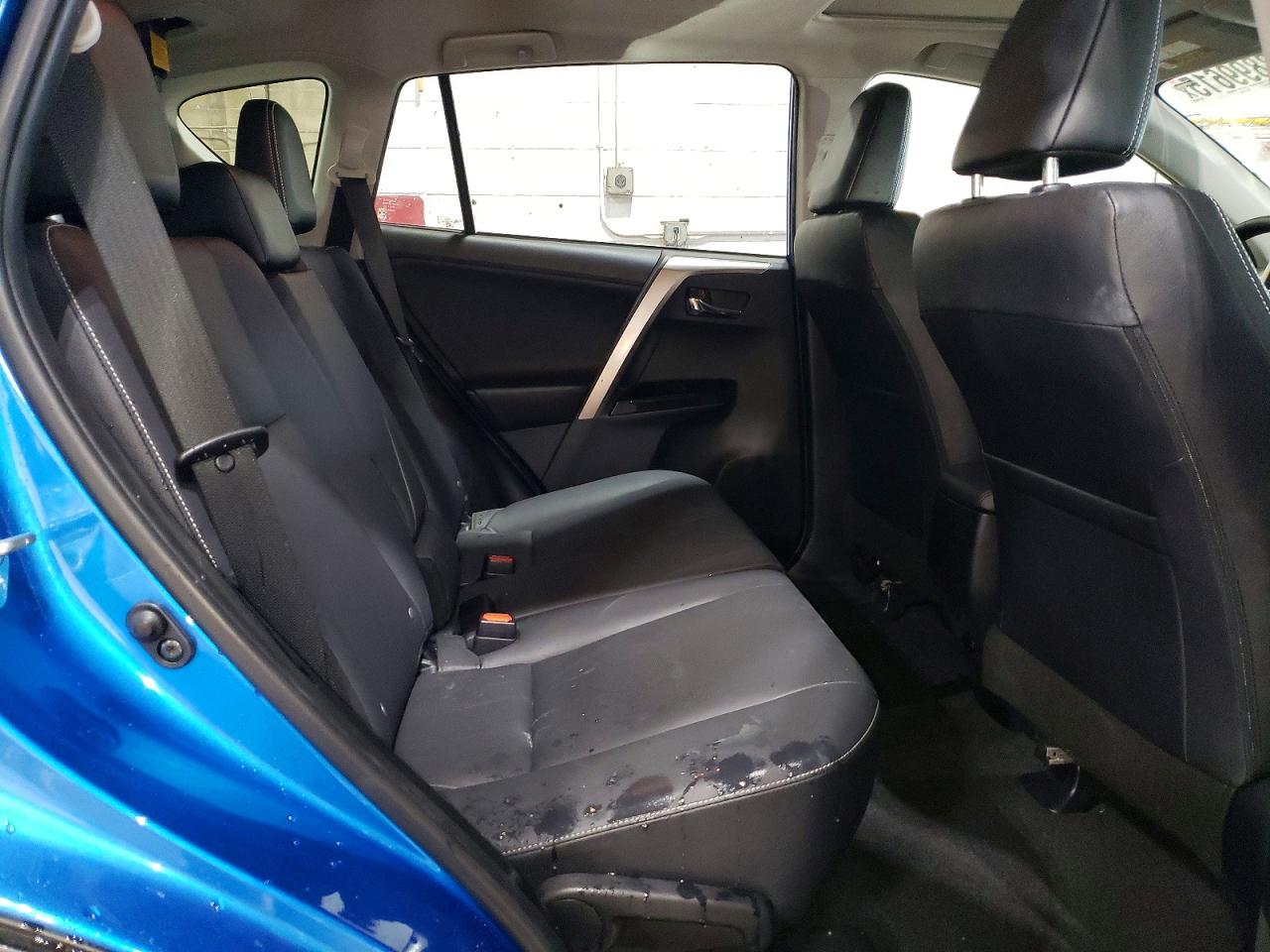 2017 TOYOTA RAV4 LIMITED photo 11