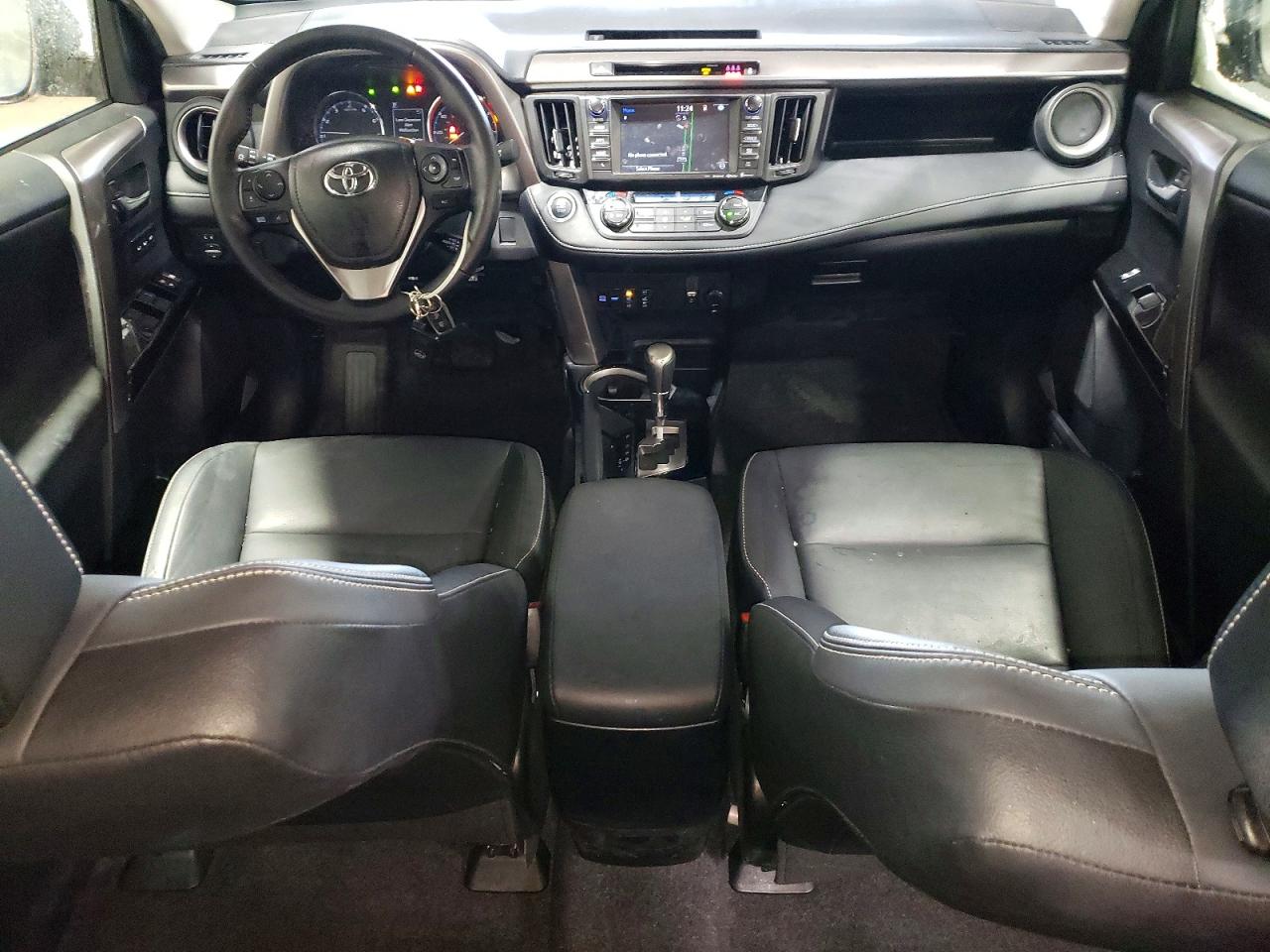 2017 TOYOTA RAV4 LIMITED photo 8