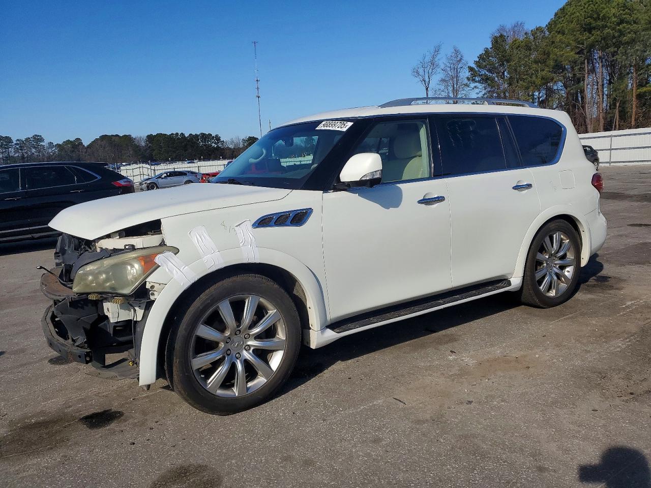 2011 INFINITI QX56