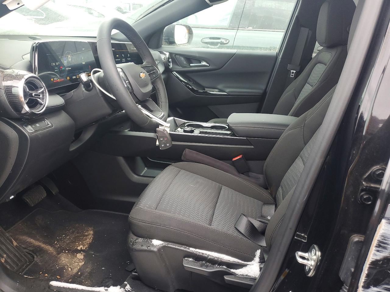 2026 CHEVROLET EQUINOX LT photo 13