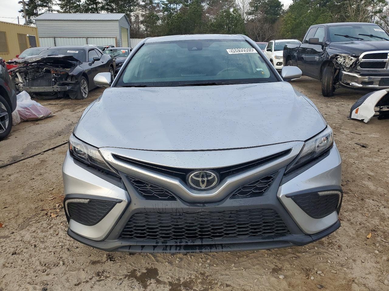 2024 TOYOTA CAMRY SE NIGHT SHADE photo 5