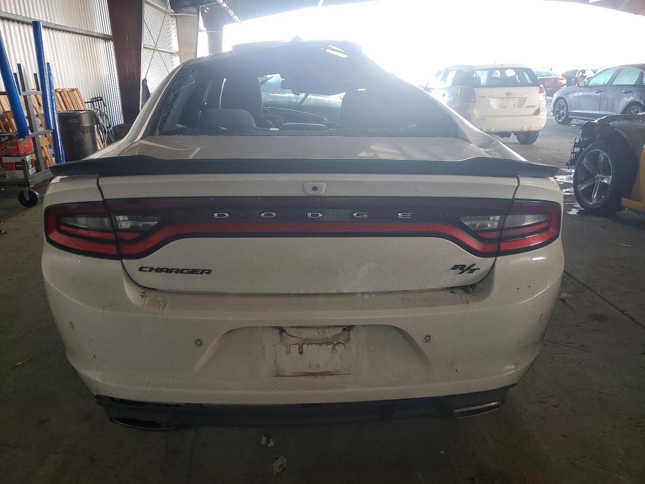 2017 DODGE CHARGER photo 6