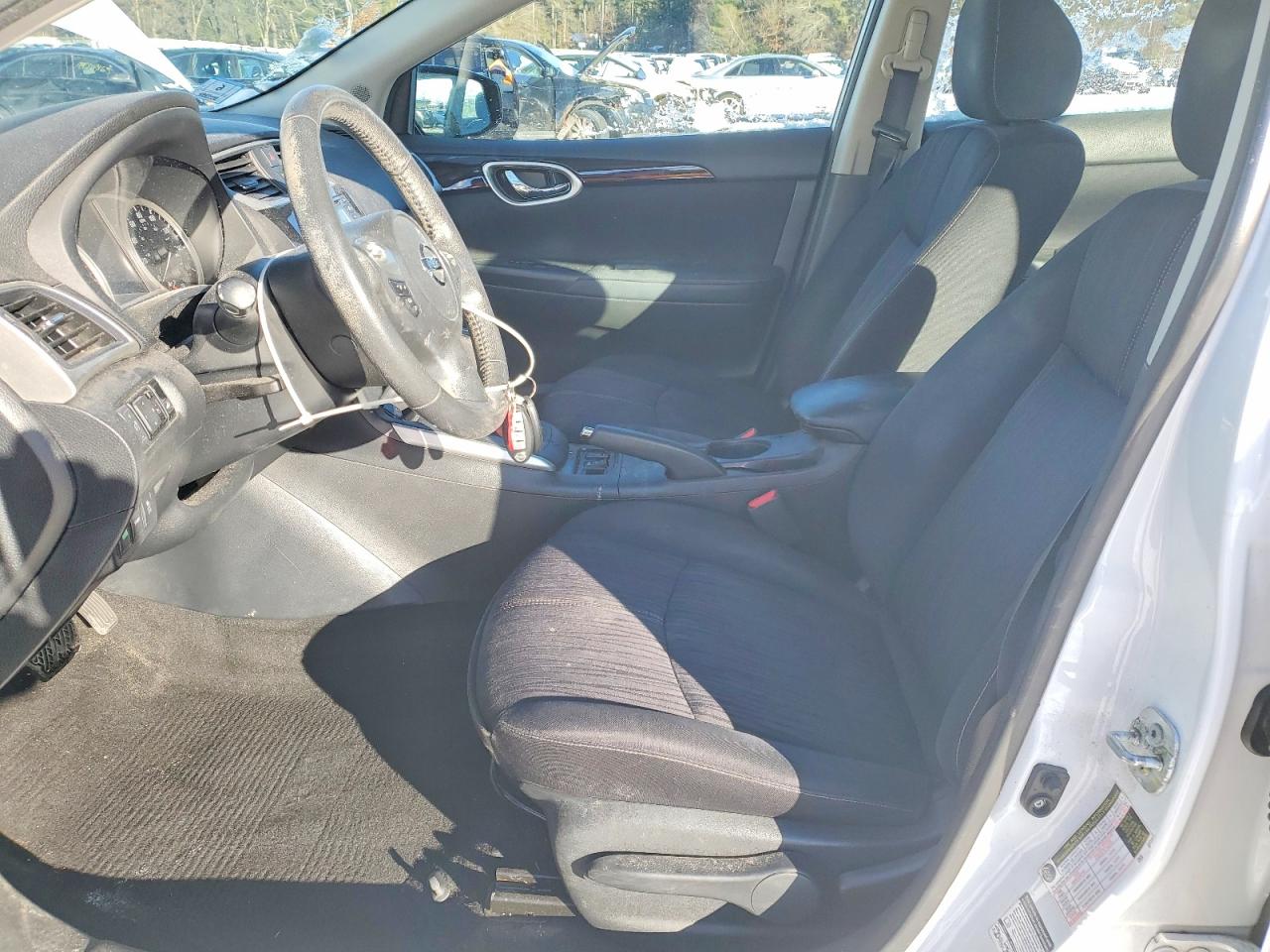 2016 NISSAN SENTRA S photo 7