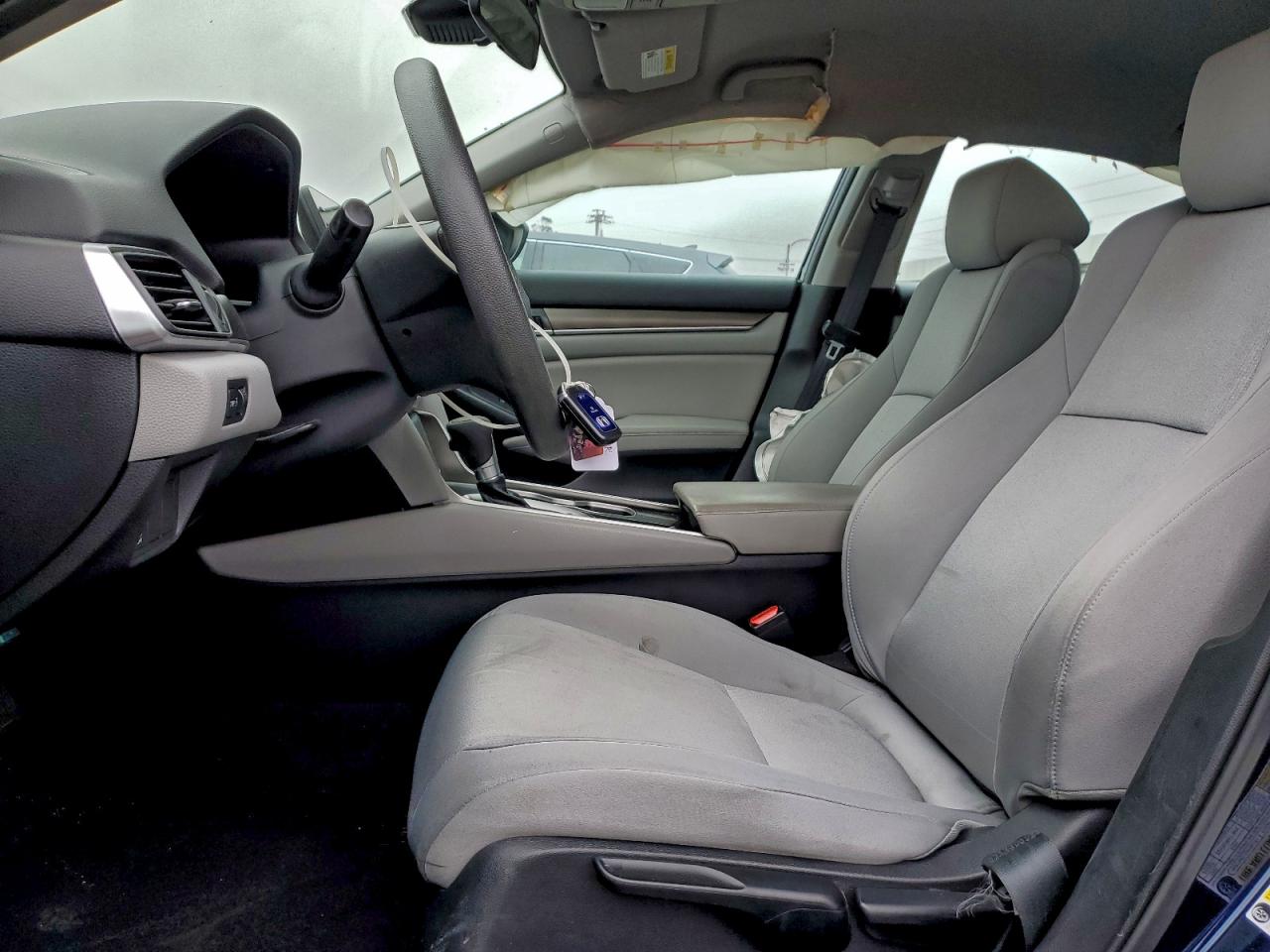 2018 HONDA ACCORD LX photo 7