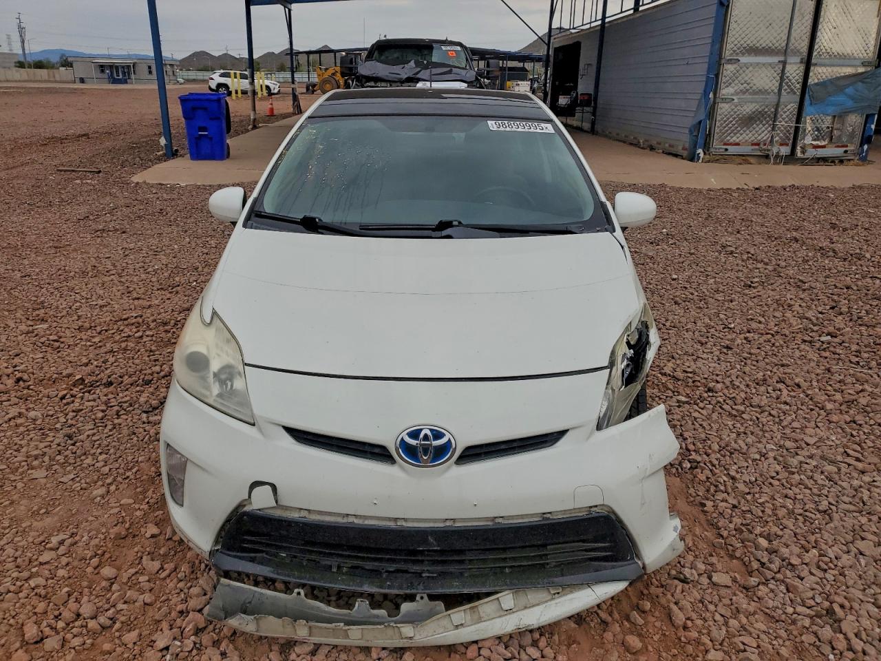 2012 TOYOTA PRIUS photo 5