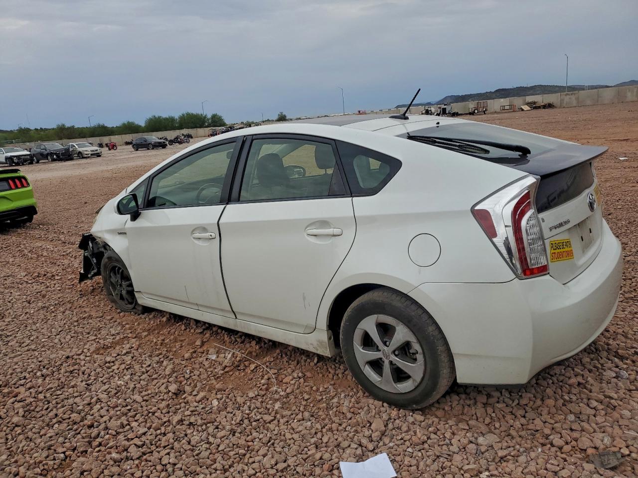 2012 TOYOTA PRIUS photo 2