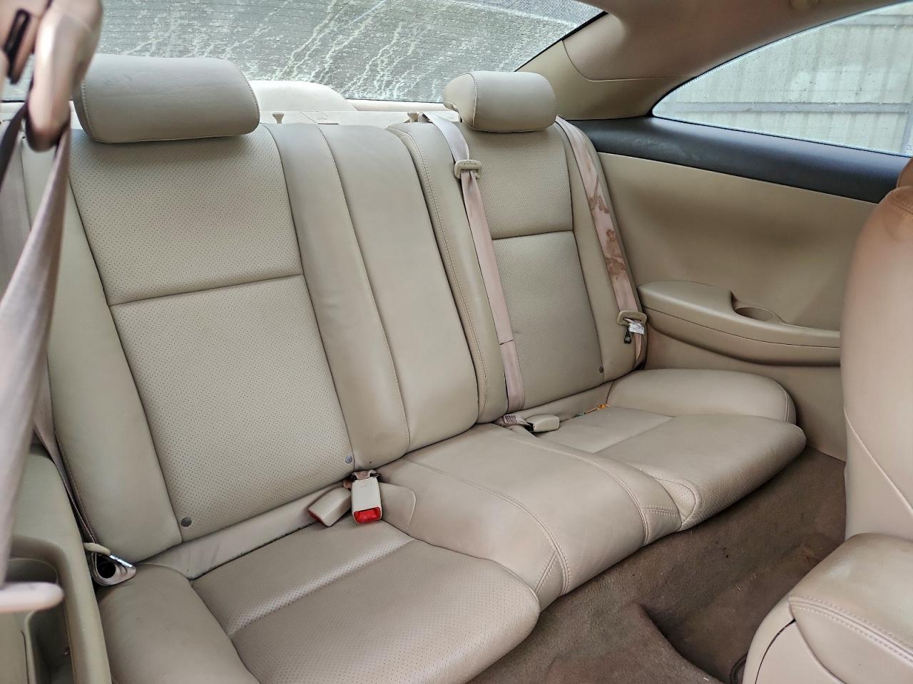 2005 TOYOTA CAMRY SOLARA SE photo 10