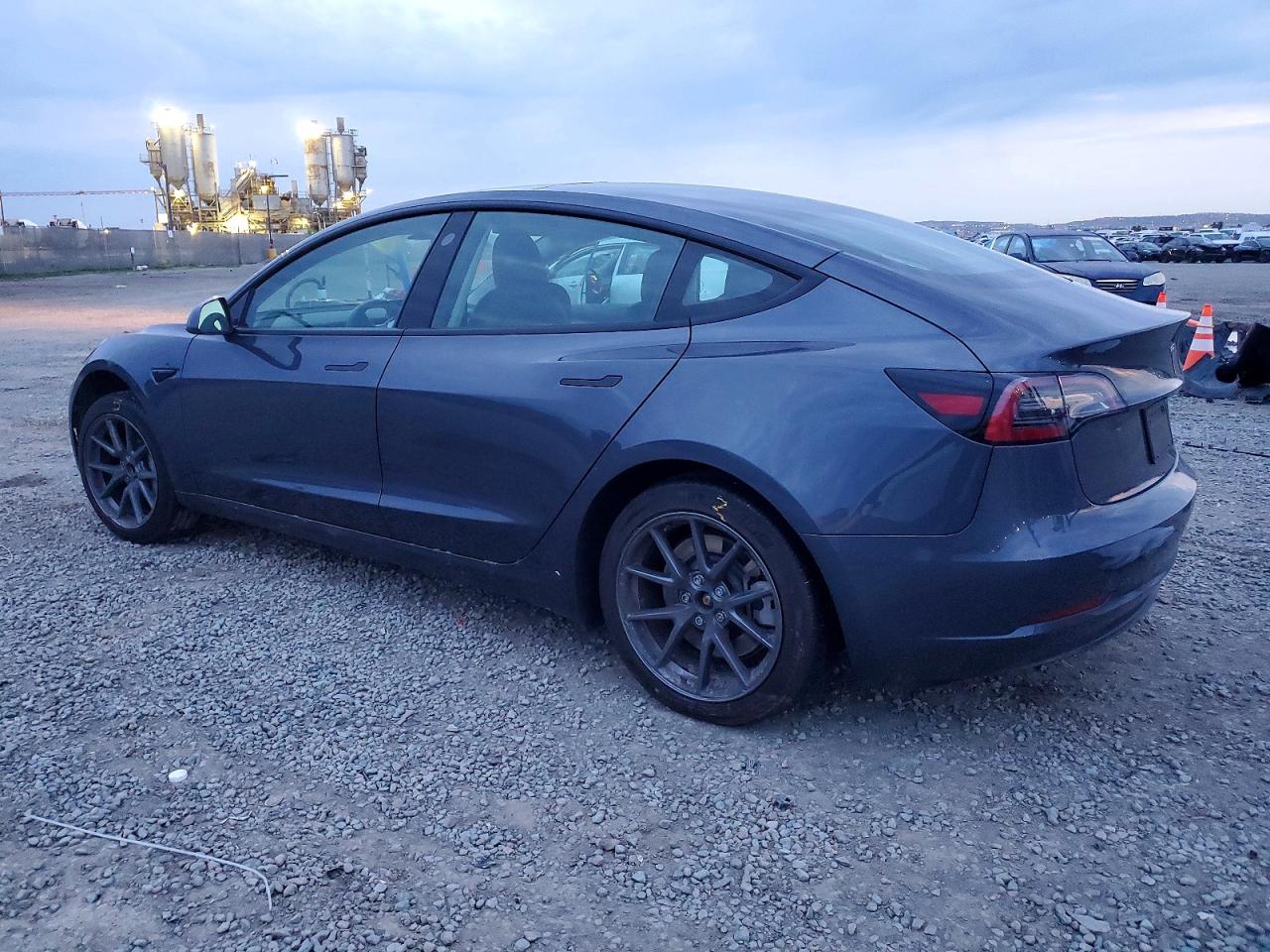 2023 TESLA MODEL 3 photo 3