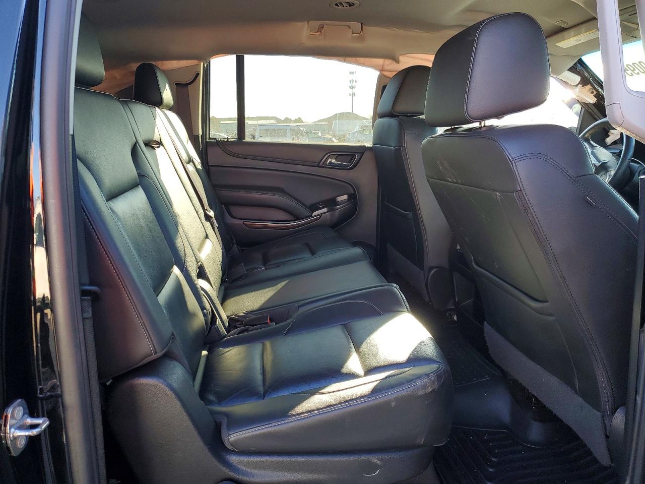 2018 CHEVROLET SUBURBAN K1500 LT photo 31