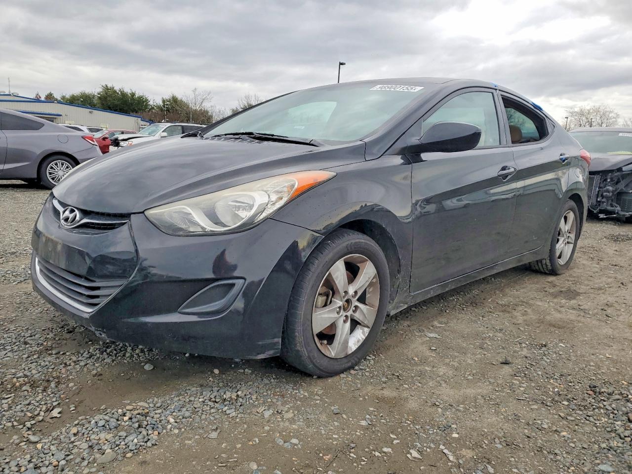 2013 HYUNDAI ELANTRA