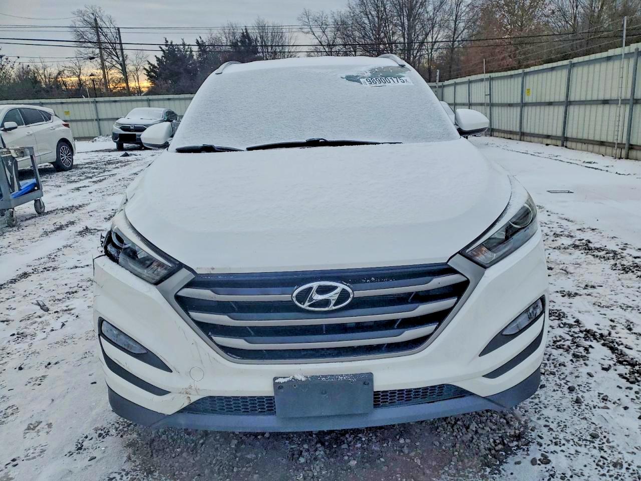 2018 HYUNDAI TUCSON SEL photo 9