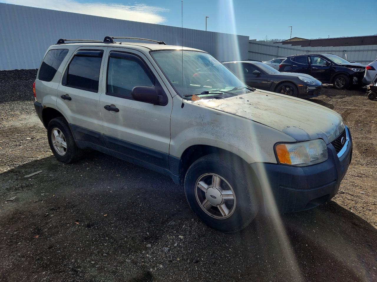2003 FORD ESCAPE XLT photo 4