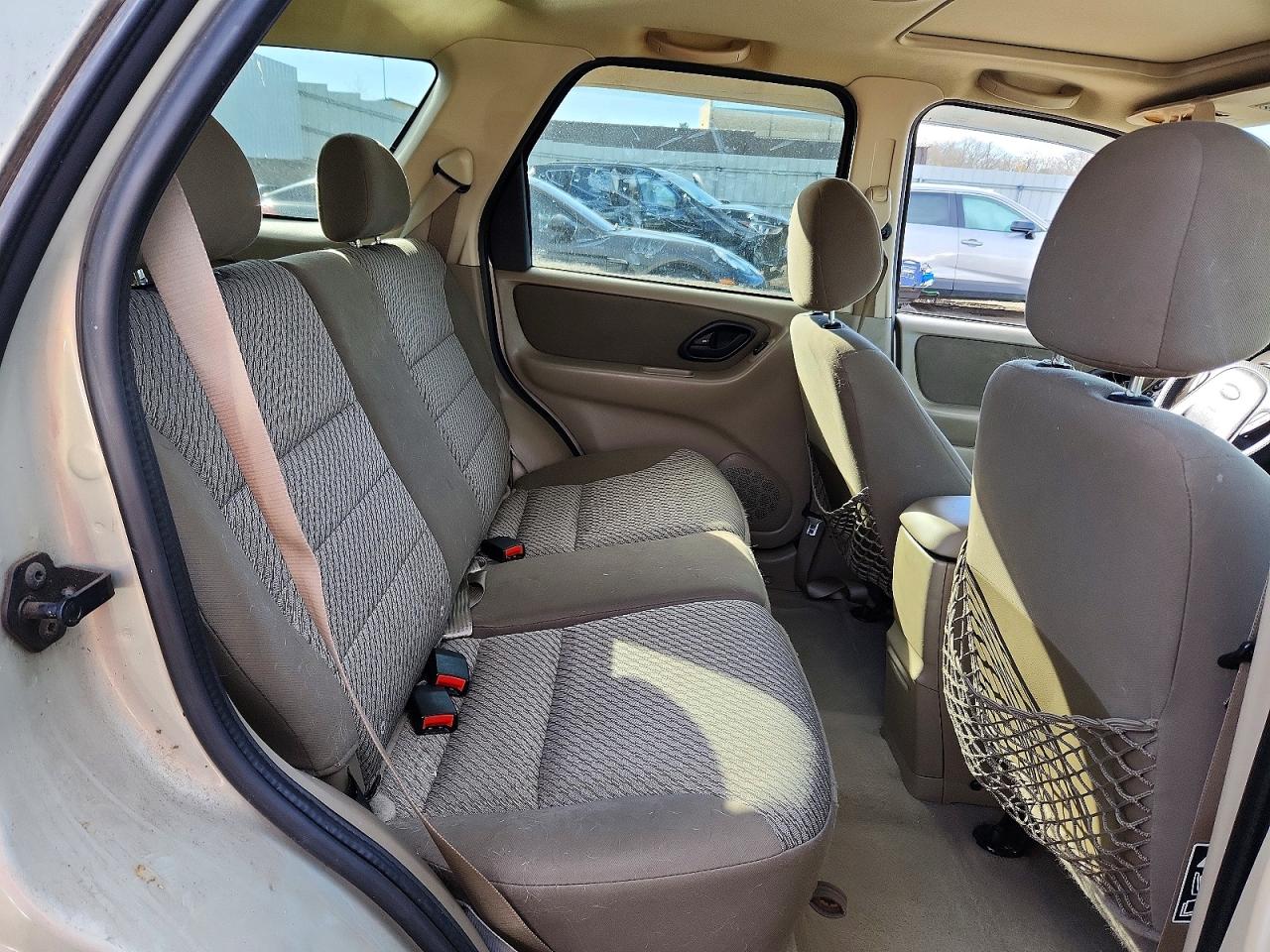 2003 FORD ESCAPE XLT photo 11