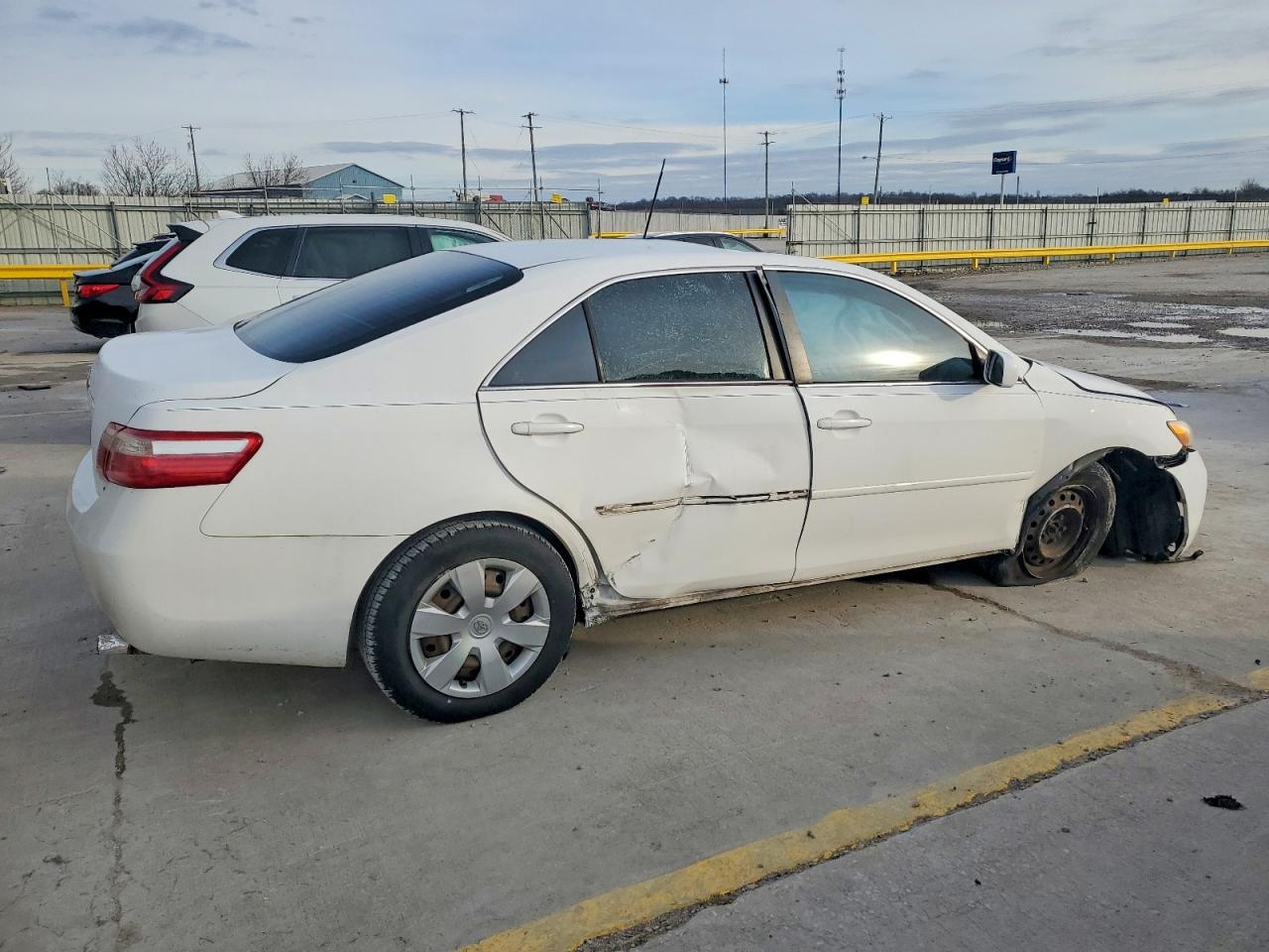 2009 TOYOTA CAMRY BASE photo 5