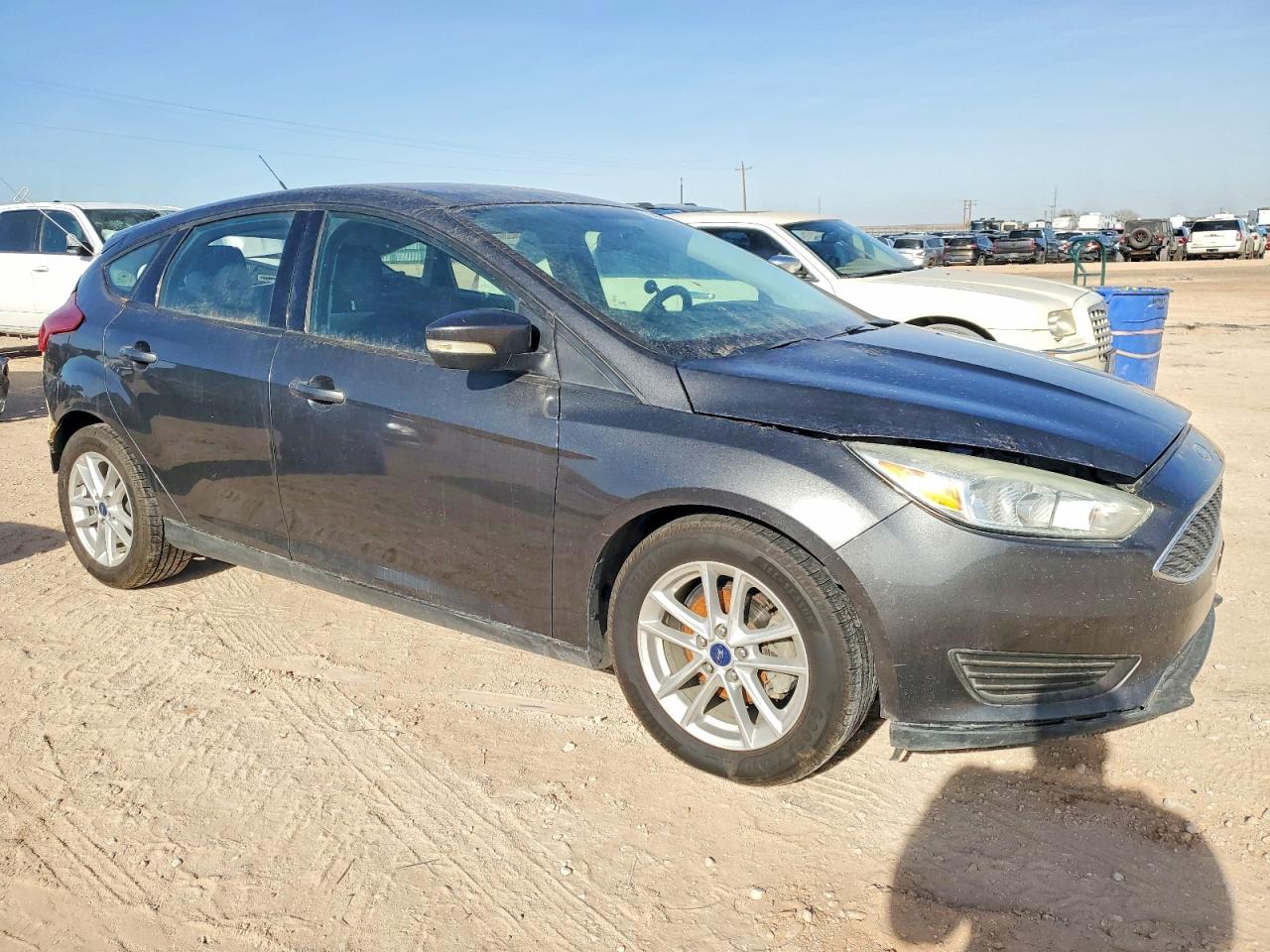 2017 FORD FOCUS SE photo 7