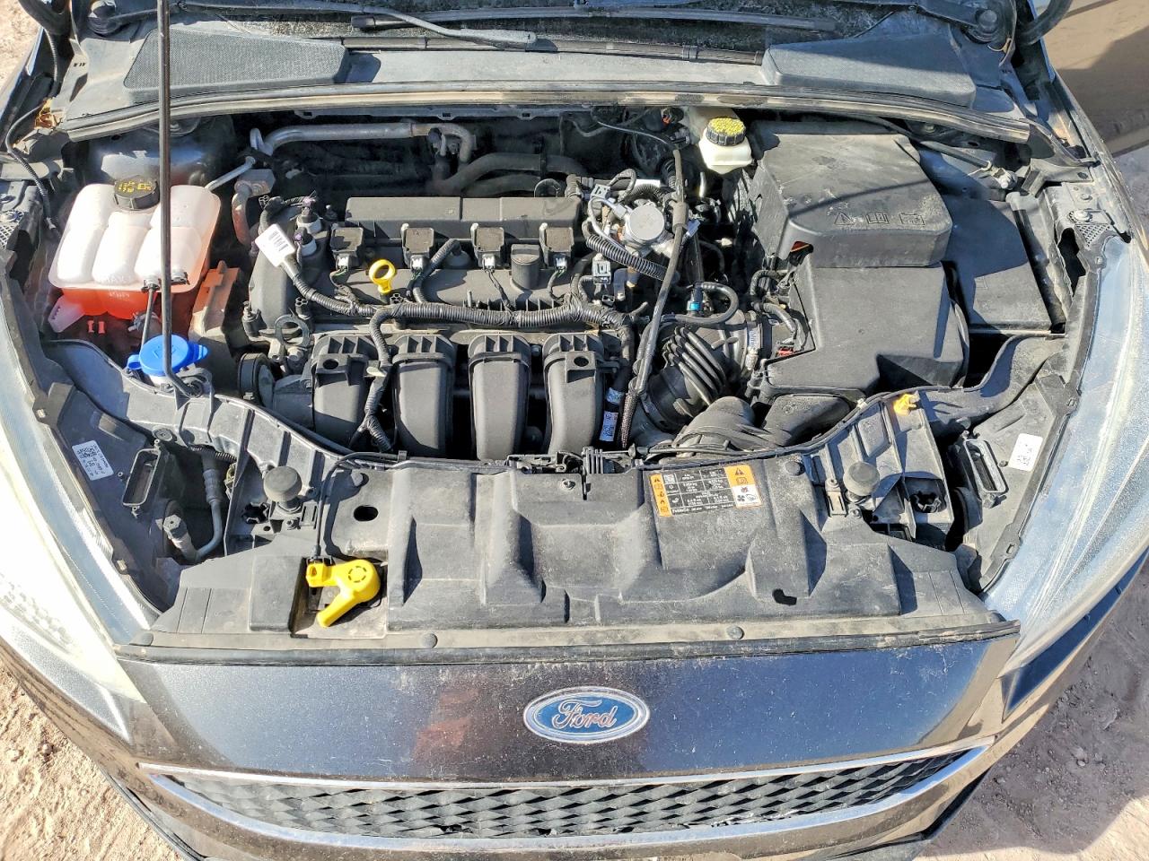 2017 FORD FOCUS SE photo 21