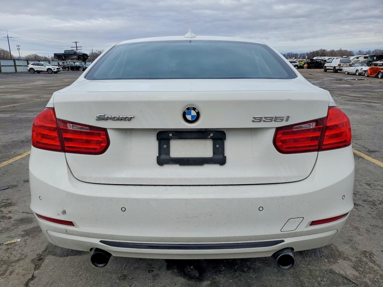 2012 BMW 335 I photo 11