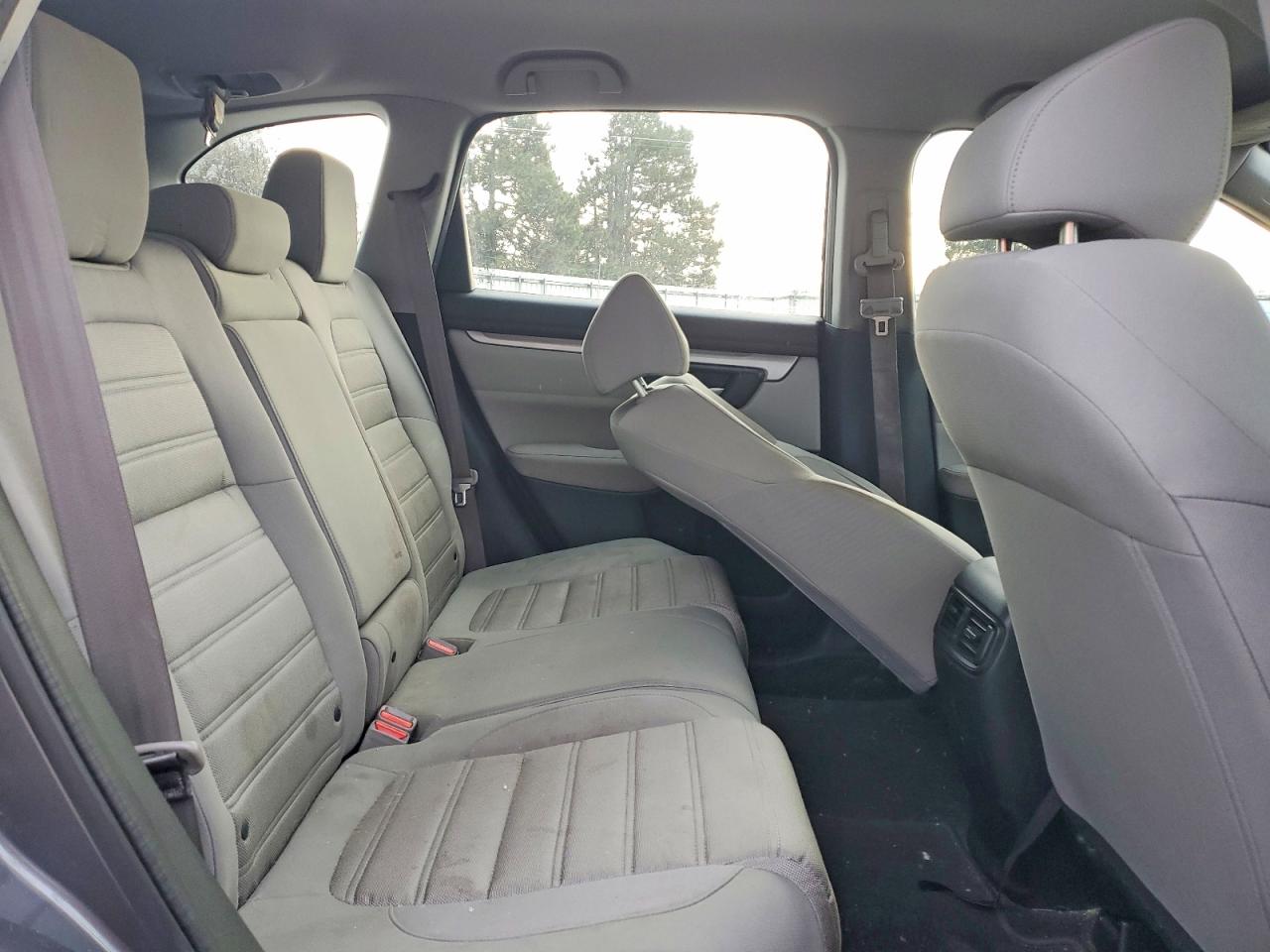 2017 HONDA CR-V LX photo 11