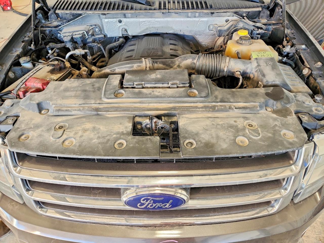 2016 FORD EXPEDITION EL XLT photo 11