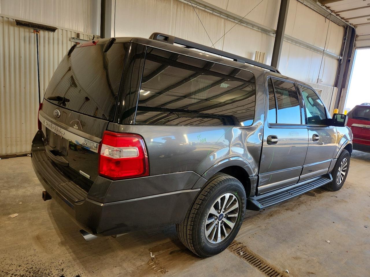 2016 FORD EXPEDITION EL XLT photo 3