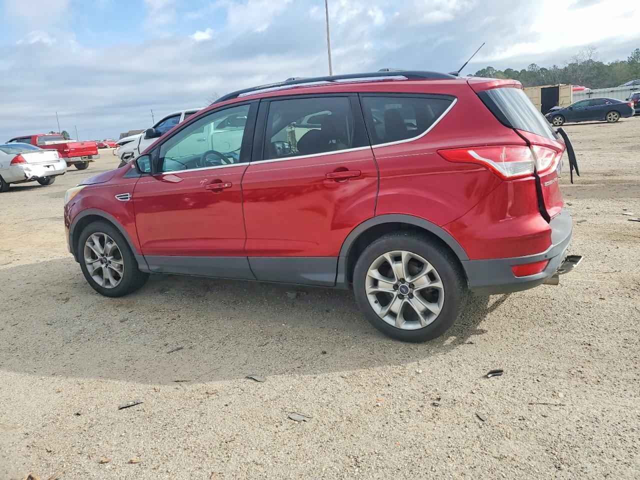 2013 FORD ESCAPE SEL photo 2