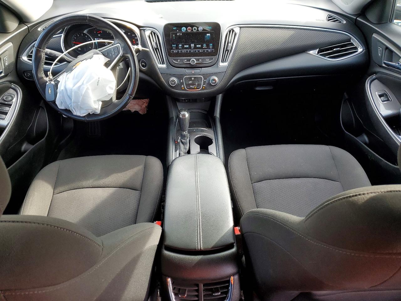2018 CHEVROLET MALIBU LT photo 8