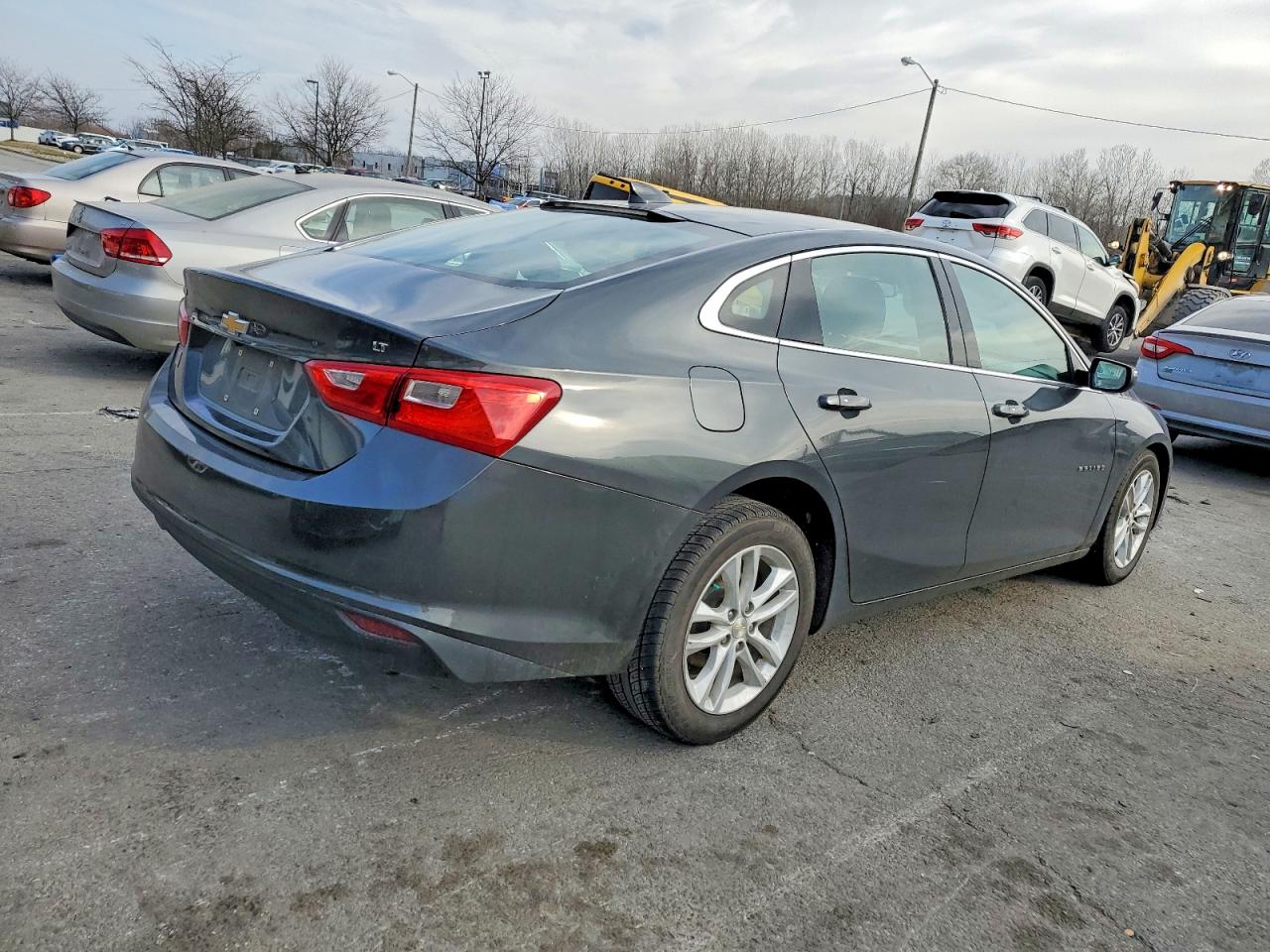 2018 CHEVROLET MALIBU LT photo 3