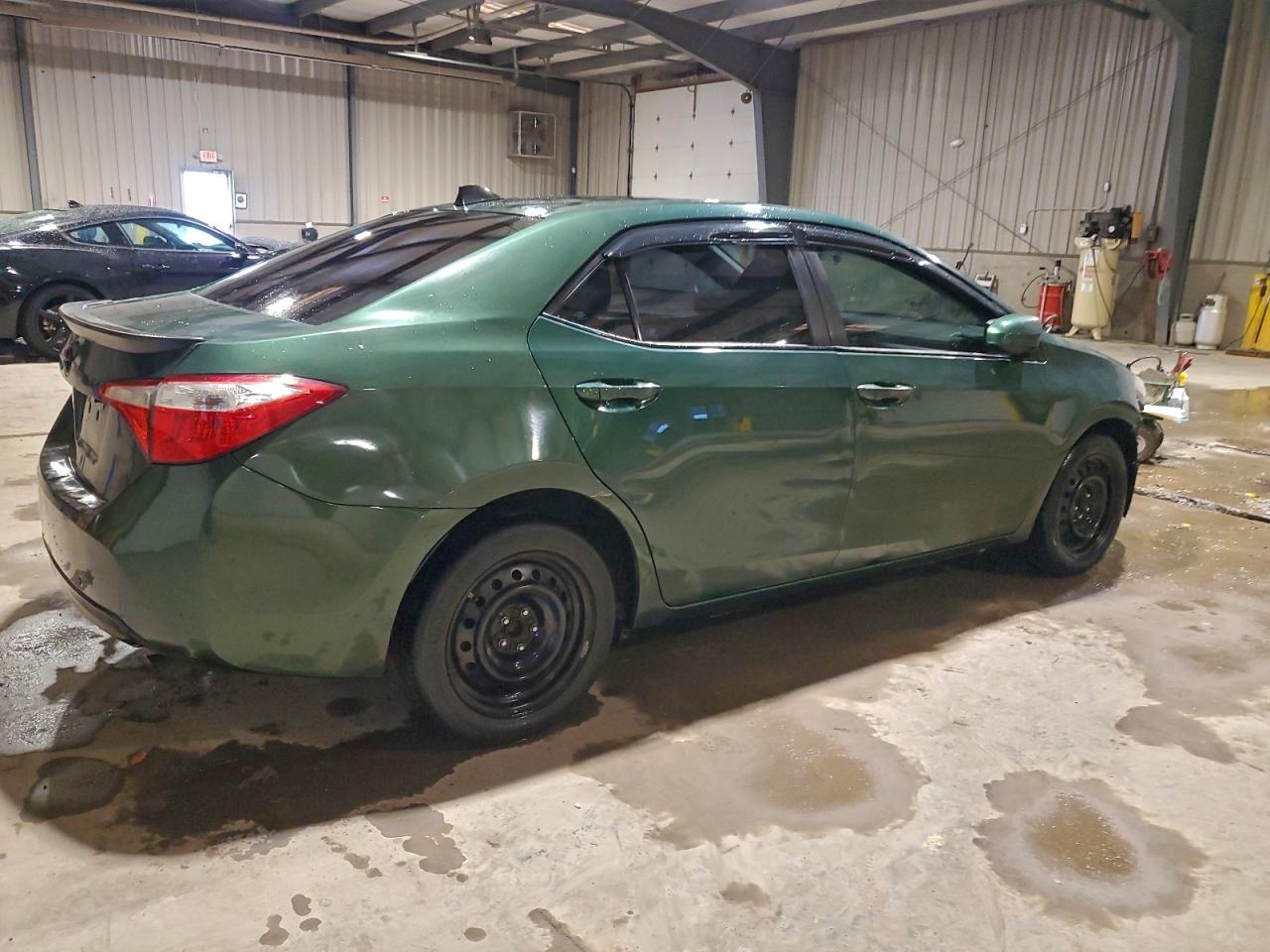 2016 TOYOTA COROLLA L photo 3