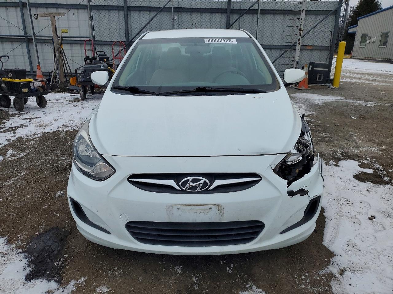 2014 HYUNDAI ACCENT GLS photo 5
