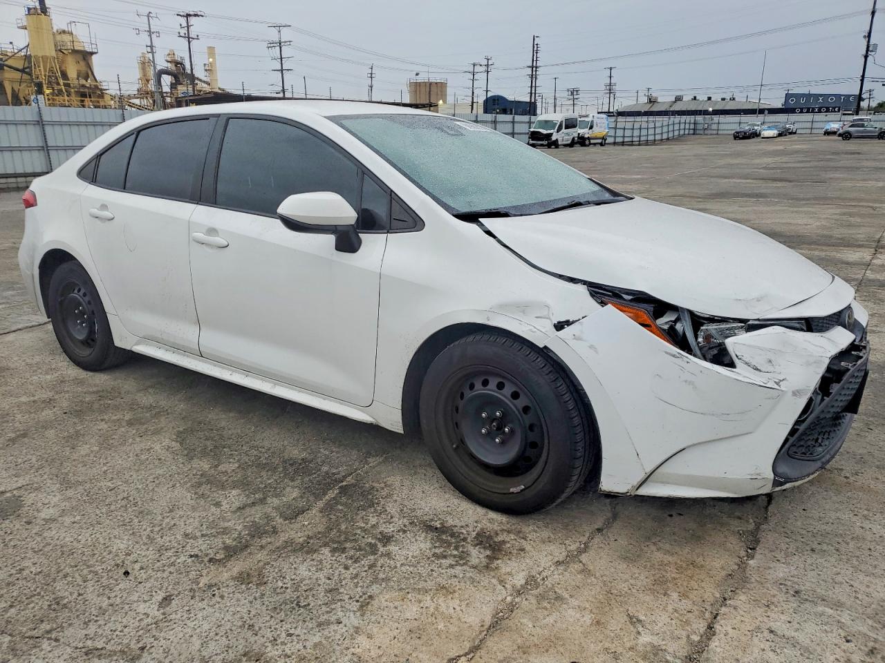2020 TOYOTA COROLLA LE photo 4