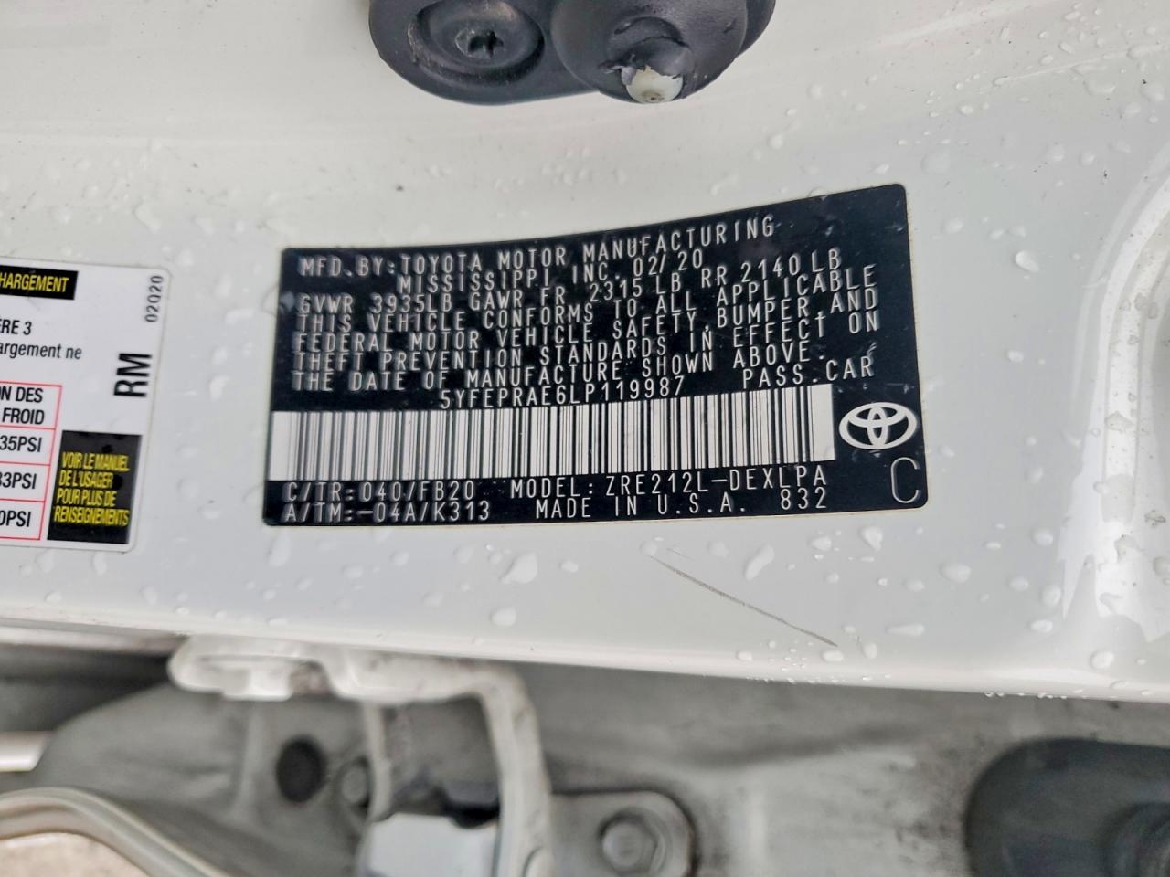 2020 TOYOTA COROLLA LE photo 12