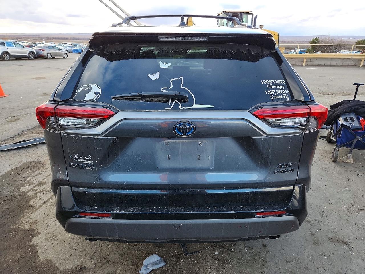 2019 TOYOTA RAV4 XSE photo 6