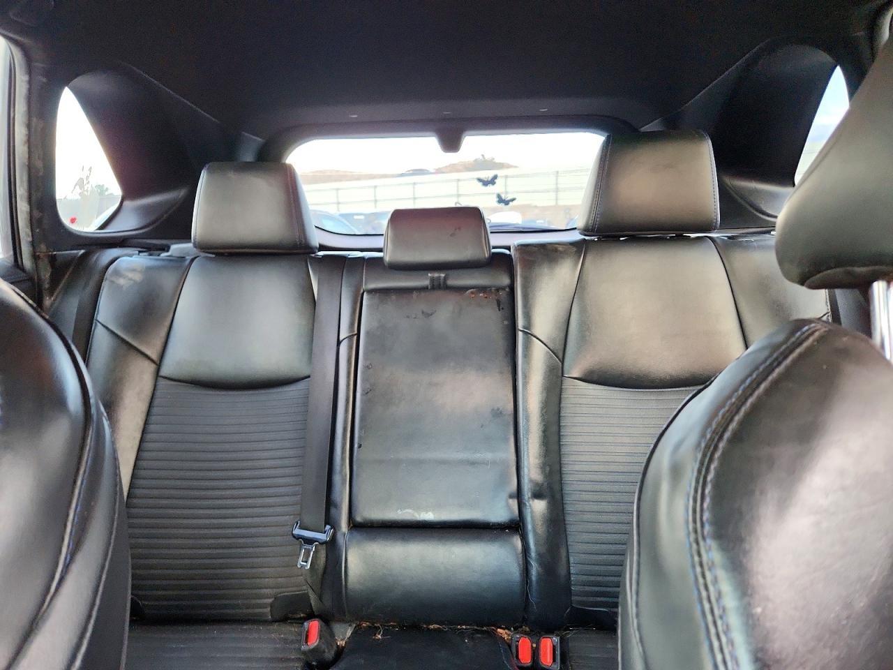 2019 TOYOTA RAV4 XSE photo 10