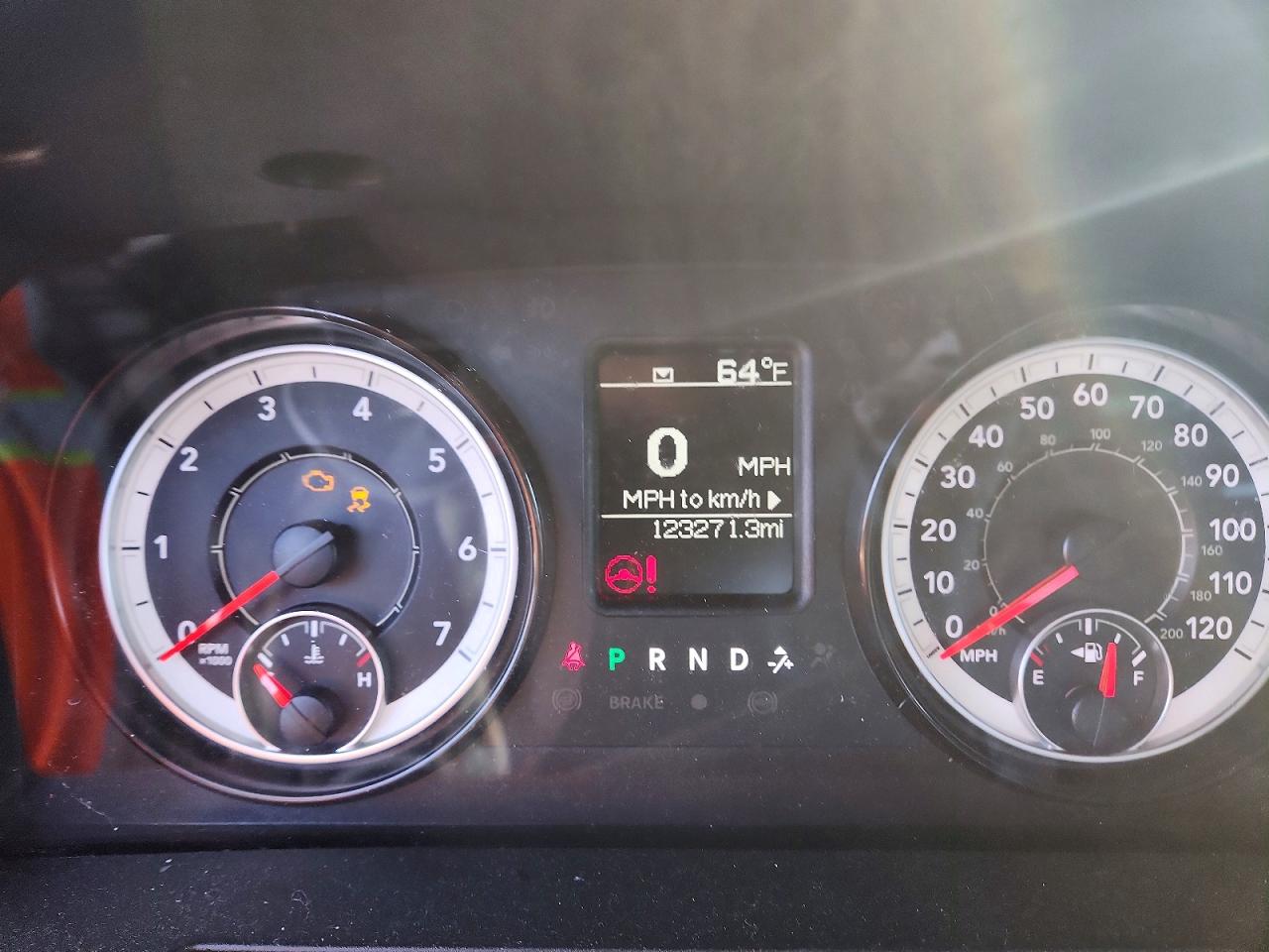 2019 RAM 1500 CLASSIC TRADESMAN photo 9