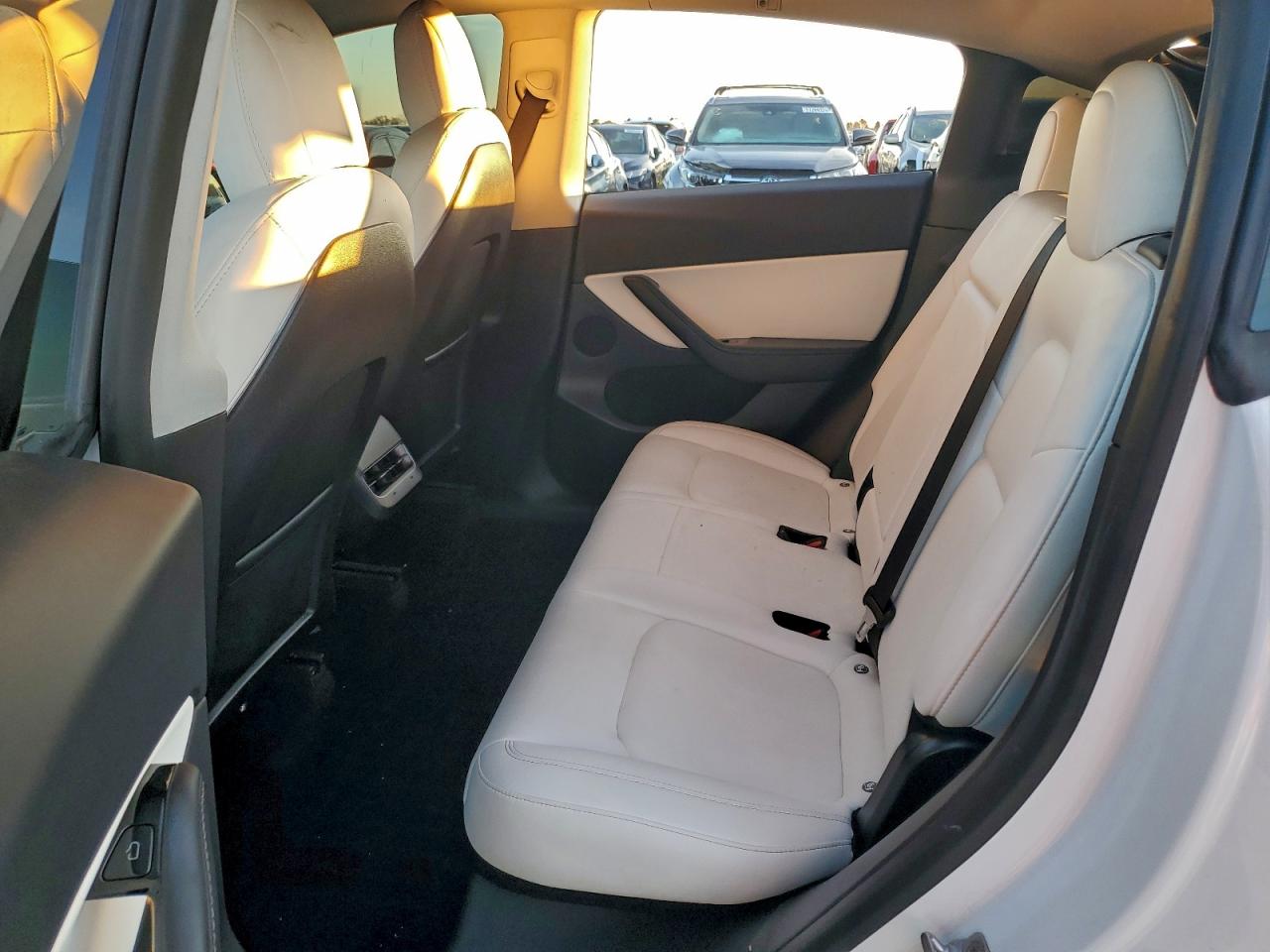 2021 TESLA MODEL Y photo 10