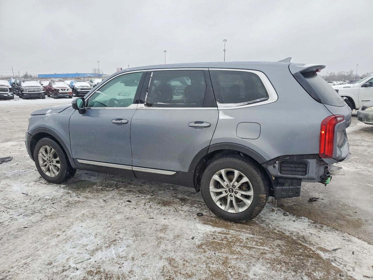 2021 KIA TELLURIDE LX photo 2