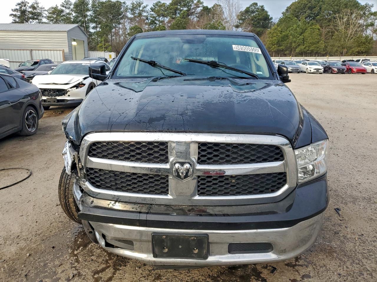 2024 RAM 1500 CLASSIC SLT photo 5