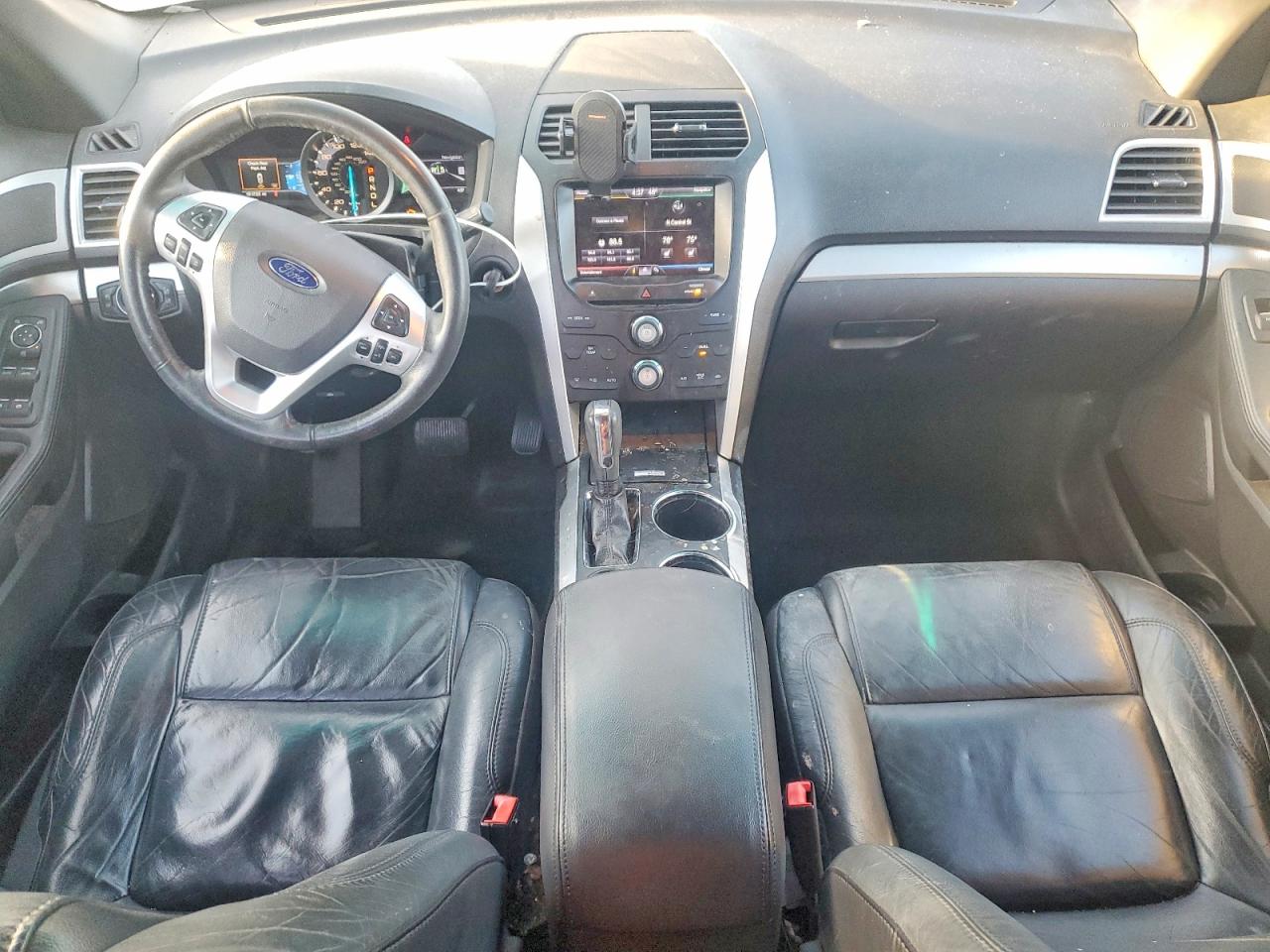 2014 FORD EXPLORER XLT photo 8