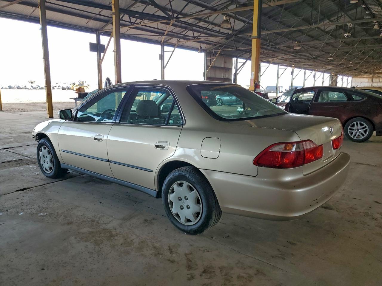 2000 HONDA ACCORD LX photo 2
