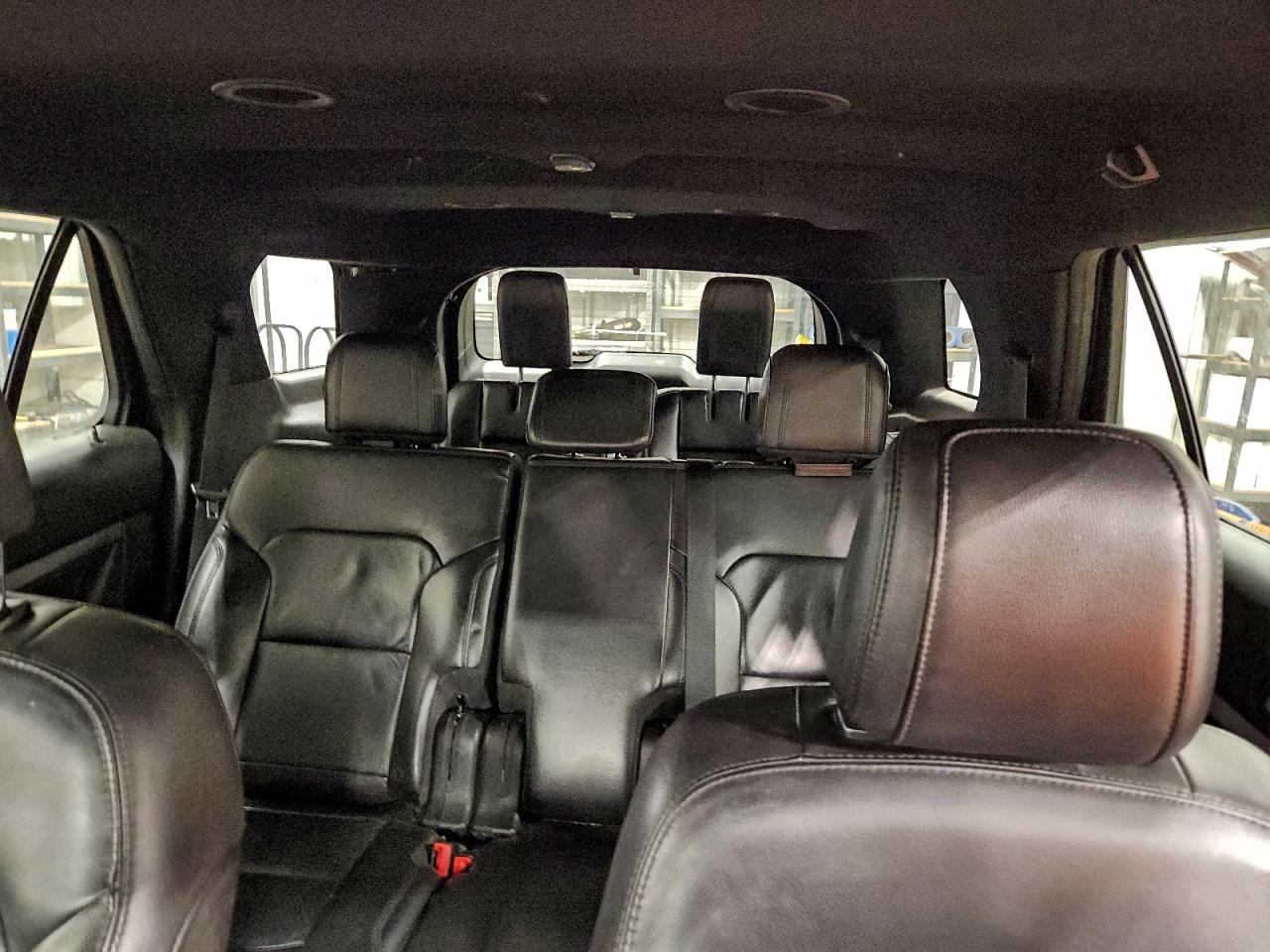 2018 FORD EXPLORER XLT photo 10