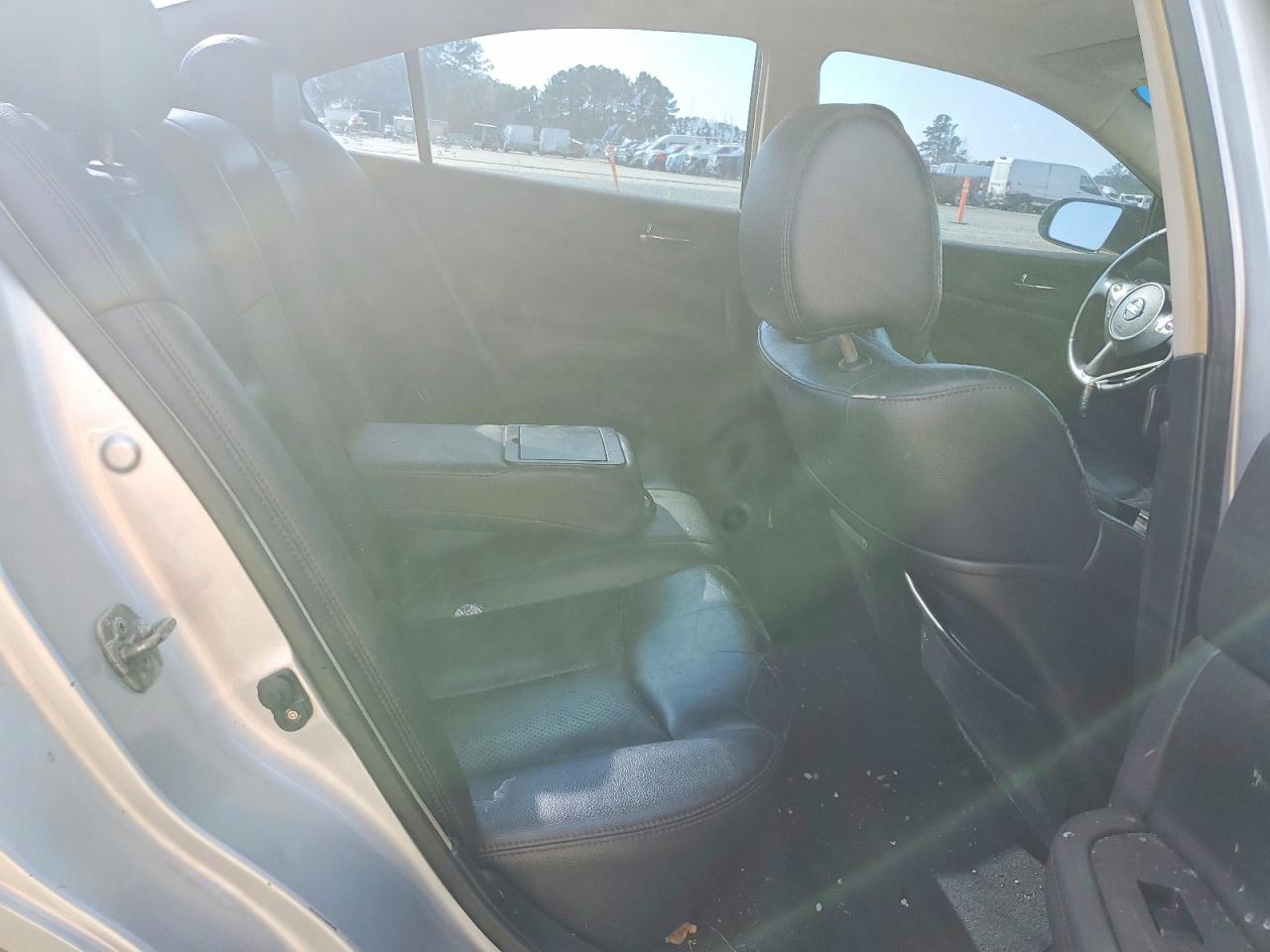 2010 NISSAN MAXIMA