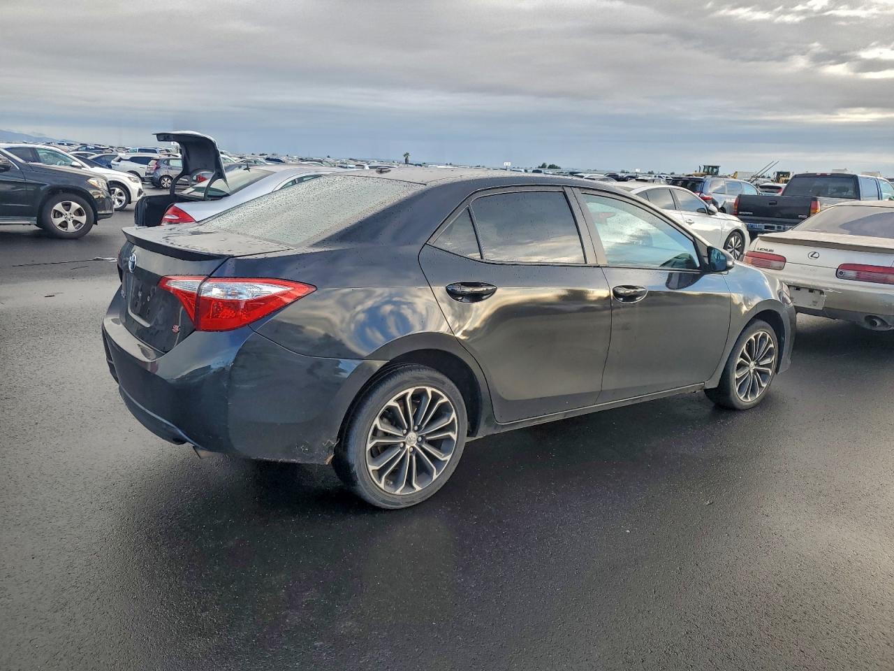 2016 TOYOTA COROLLA L photo 5