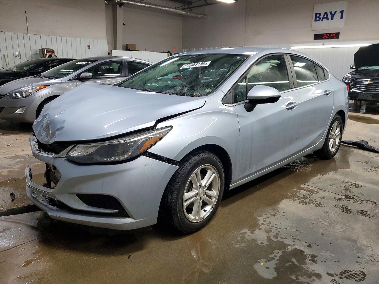 2017 CHEVROLET CRUZE