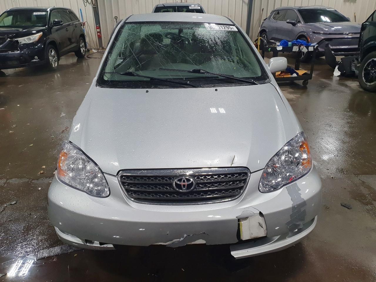 2006 TOYOTA COROLLA LE photo 9